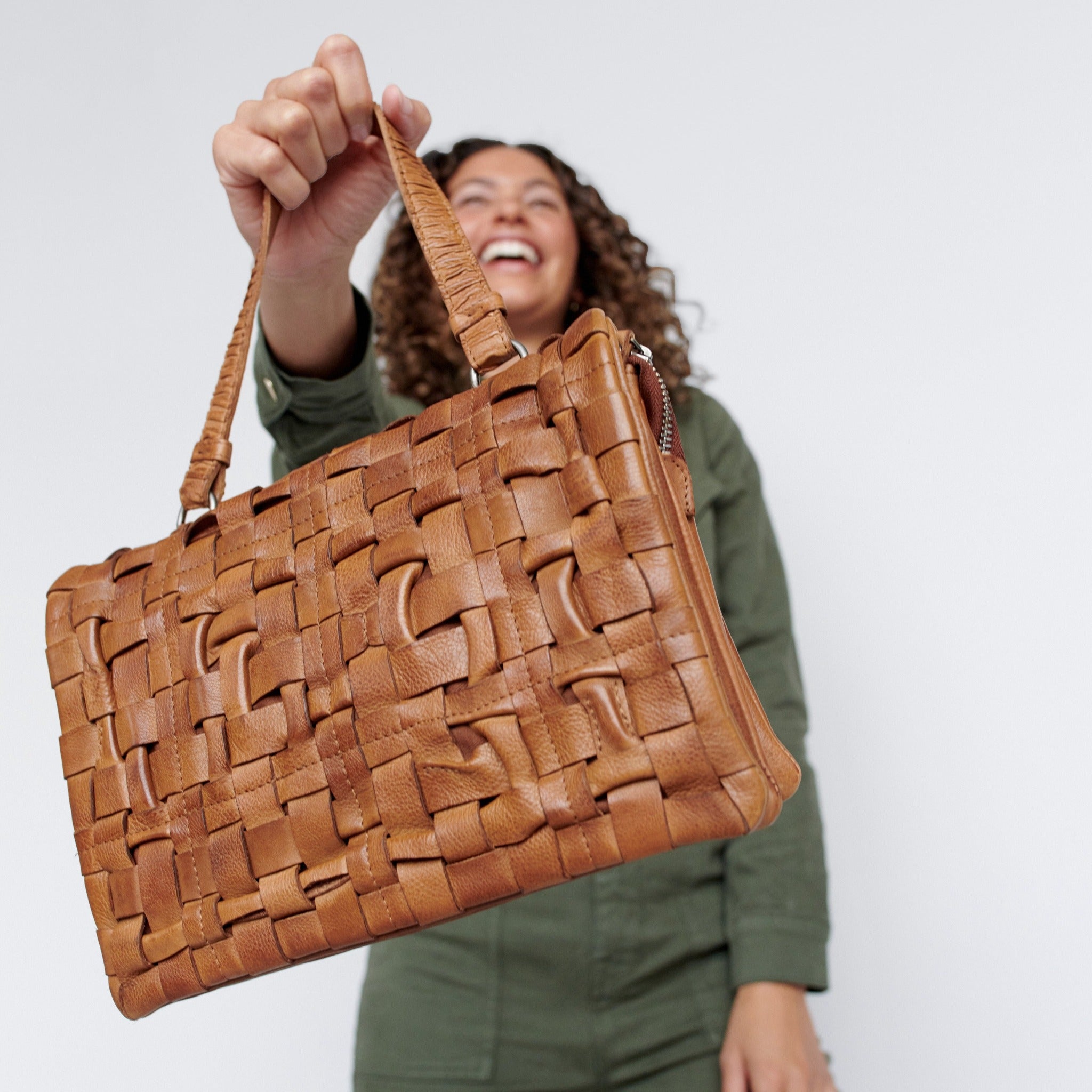 Sigourney Crossbody